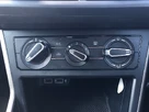 2018-volkswagen-polo-10-se-65ps-small-18