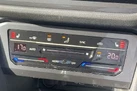 2022-volkswagen-tiguan-allspace-15-tsi-r-line-small-20