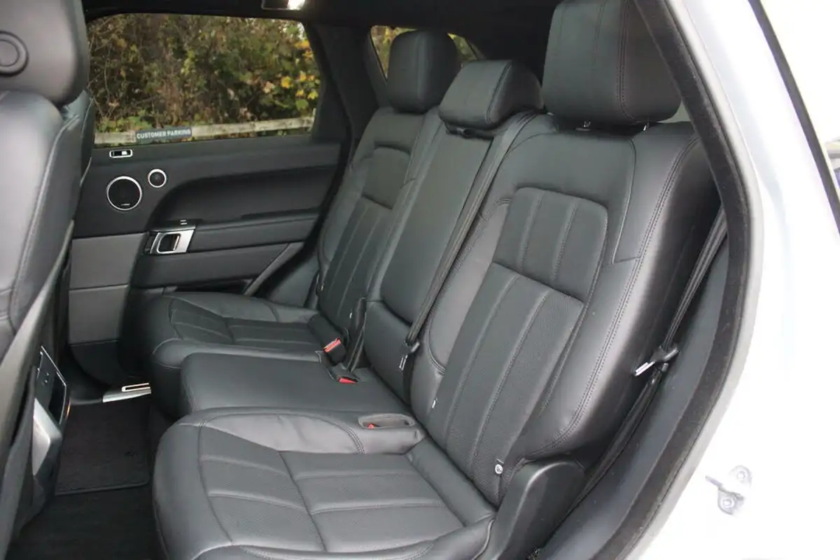 2019-land-rover-range-rover-sport-30-sdv6-hse-dynamic-big-21