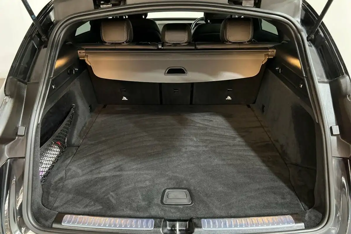 2020-mercedes-benz-eqc-e-eqc-400-amg-line-premium-plus-big-45