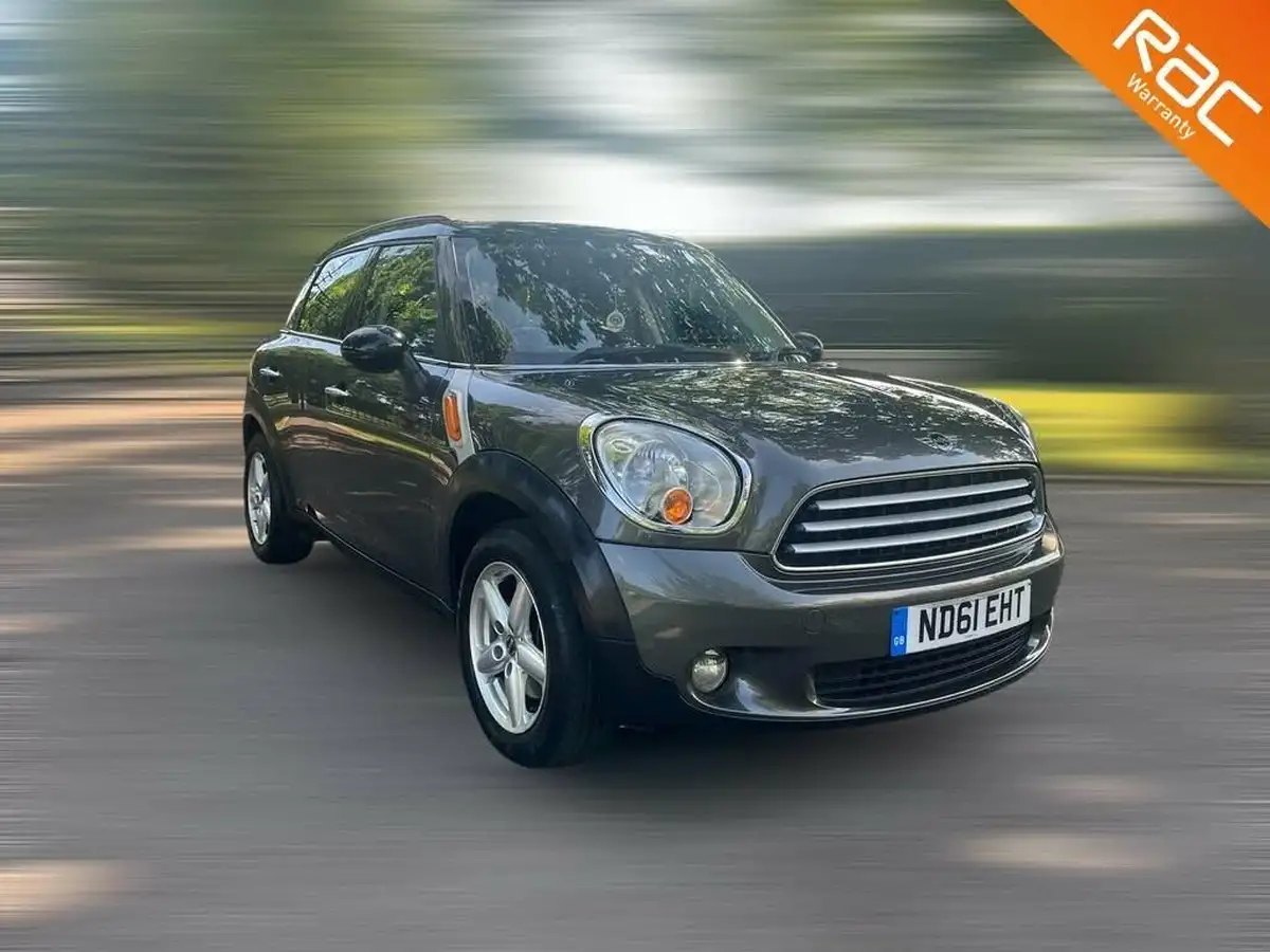 2011-mini-countryman-16-cooper-pepper-big-0