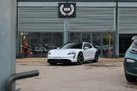 2023-porsche-taycan-e-4s-cross-turismo-small-42