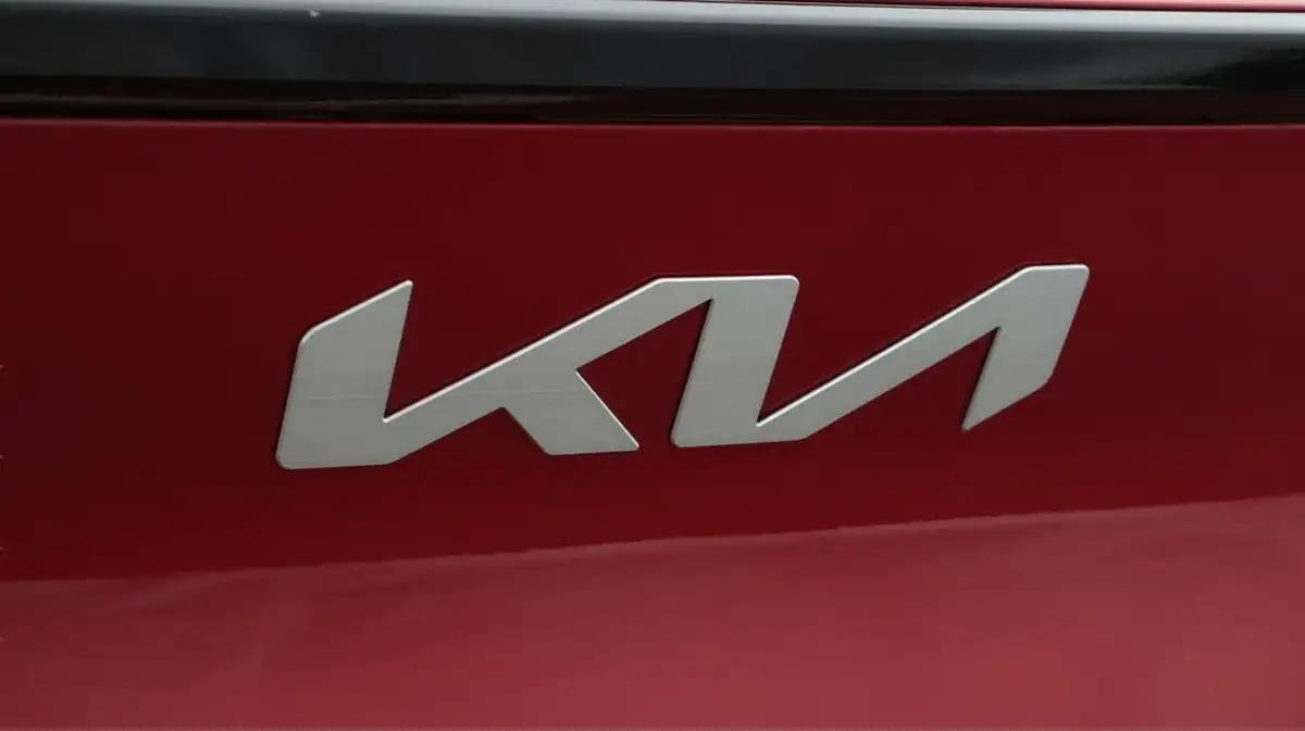 2022-kia-sportage-16-t-gdi-gt-line-s-226bhp-hev-1598cc-auto-big-23