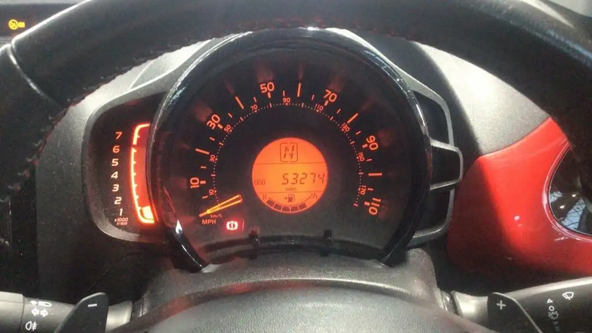 2017-toyota-aygo-10-vvt-i-x-style-71bhp-x-shift-big-11