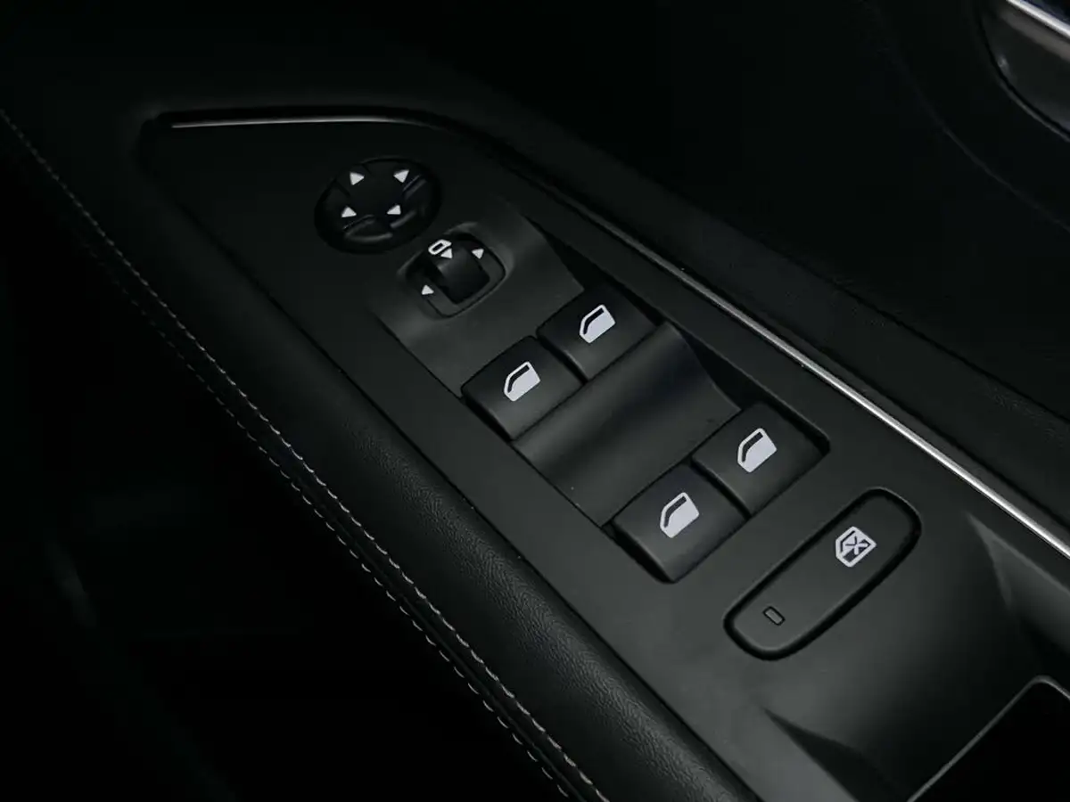 2019-peugeot-3008-suv-20-bluehdi-gt-line-20-bluehdi-big-27