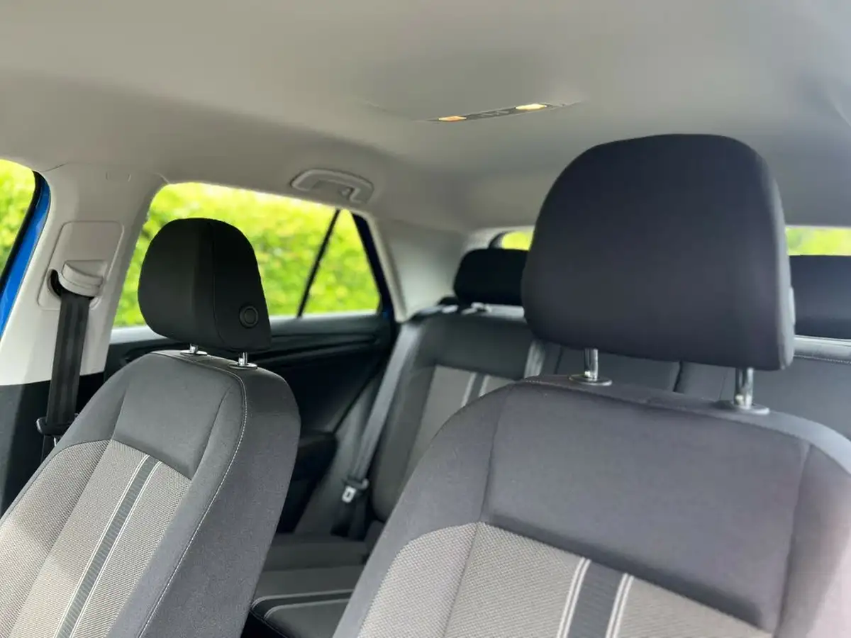 2020-volkswagen-t-roc-15-tsi-se-big-22