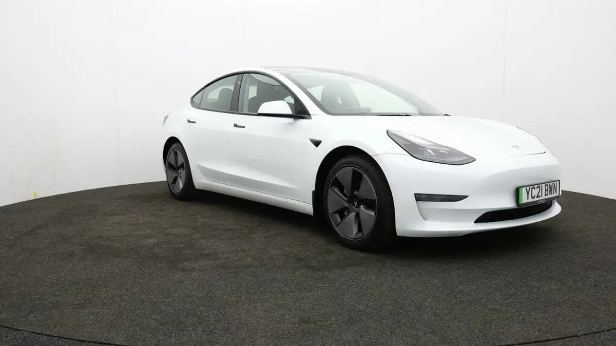 2021-tesla-model-3-e-long-range-4x4-big-48