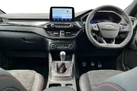 2023-ford-kuga-small-9