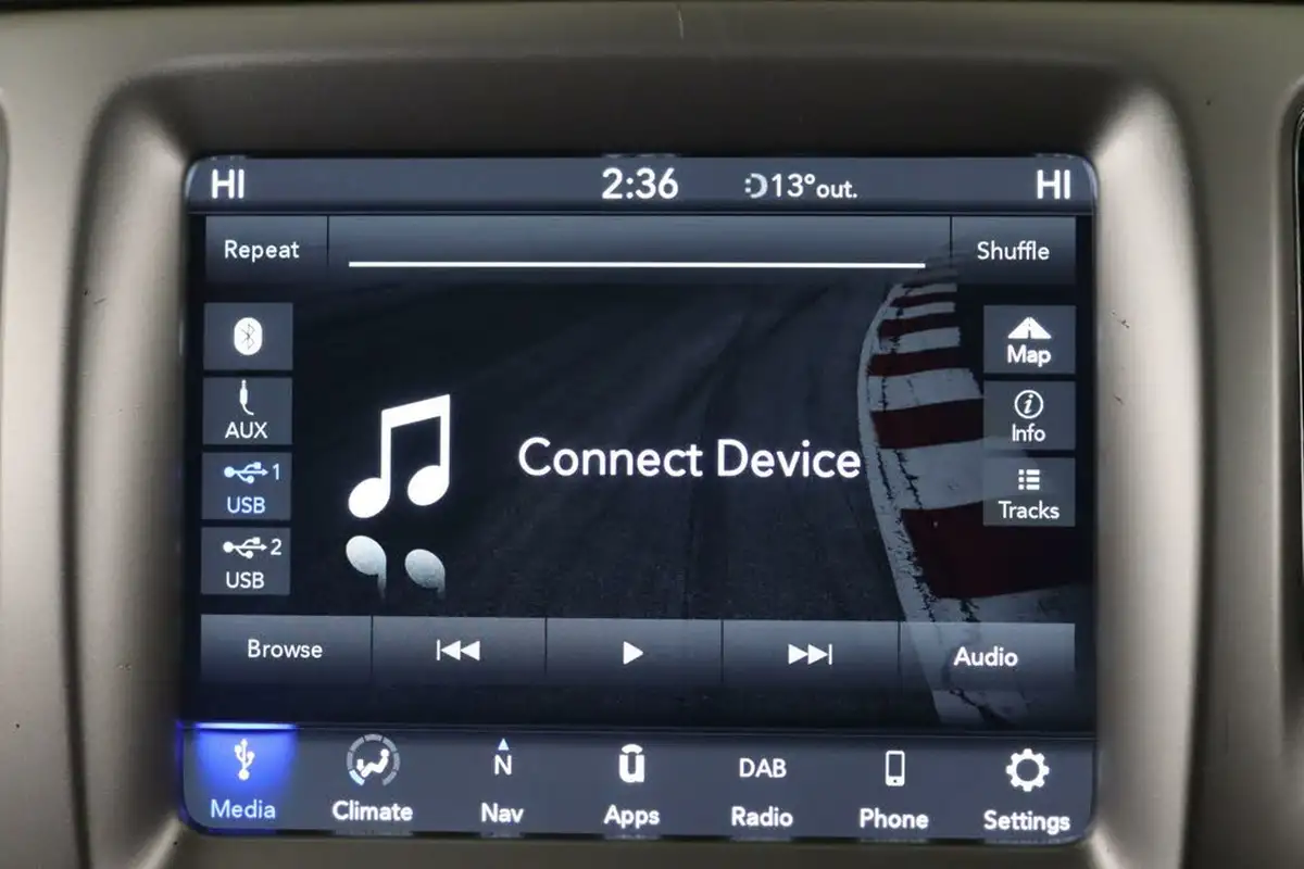 2019-jeep-compass-14-multiair-ii-longitude-big-22
