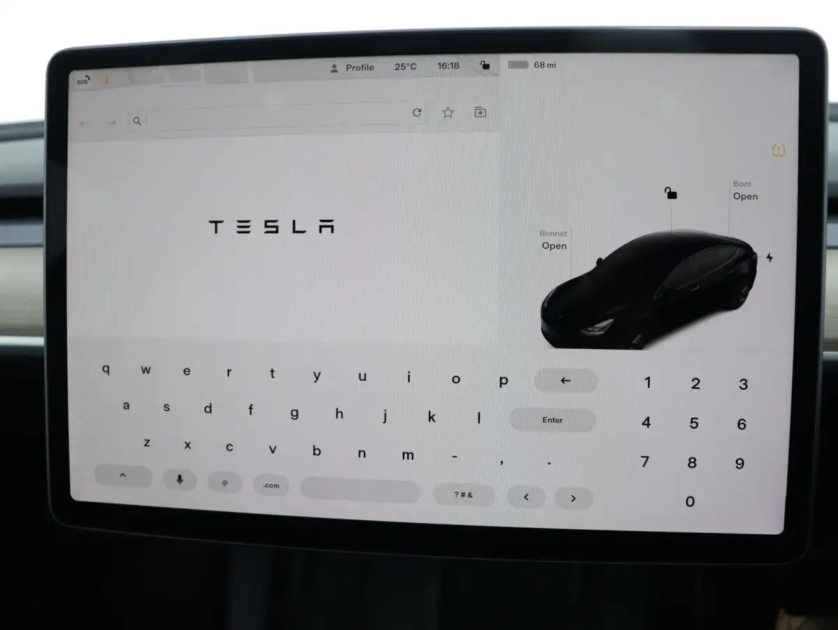 2022-tesla-model-3-e-long-range-big-21