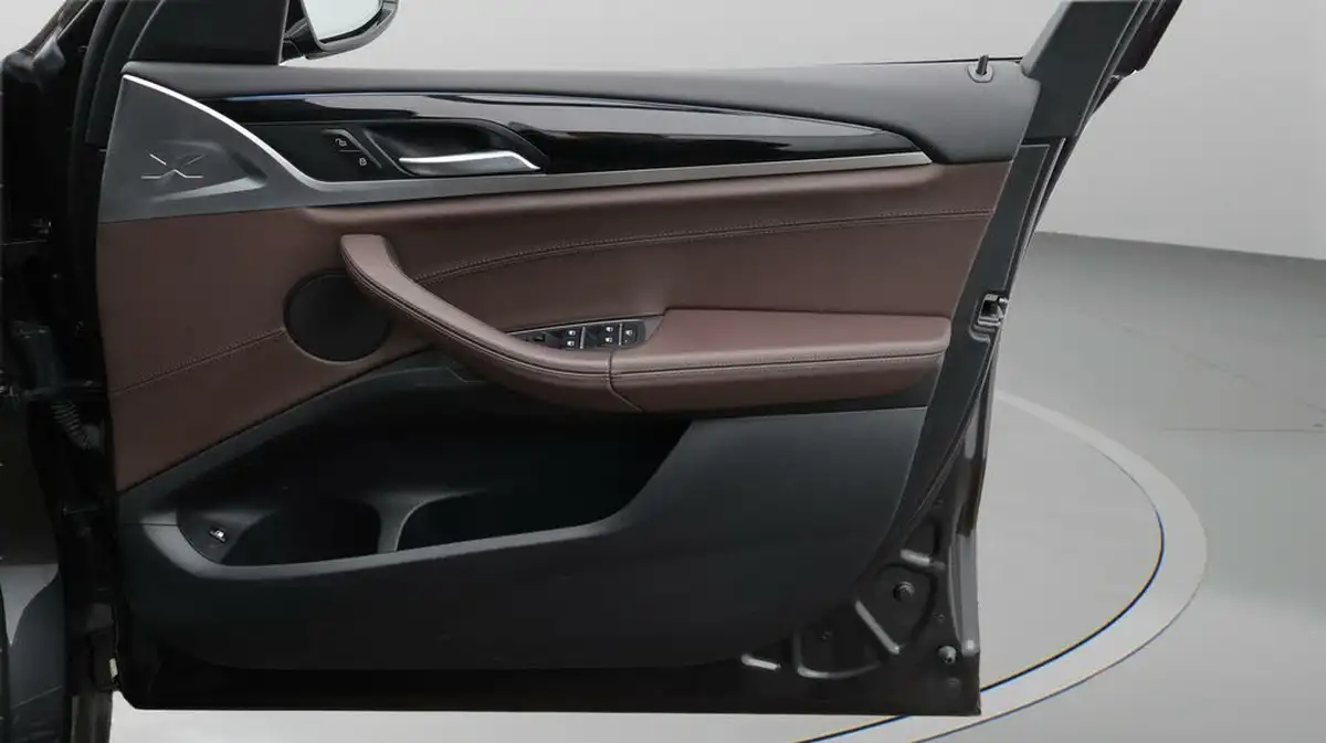 2021-bmw-x3-20-xdrive-30e-xline-big-15