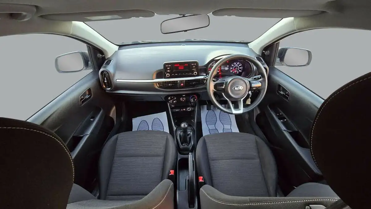 2018-kia-picanto-10-1-66bhp-big-9