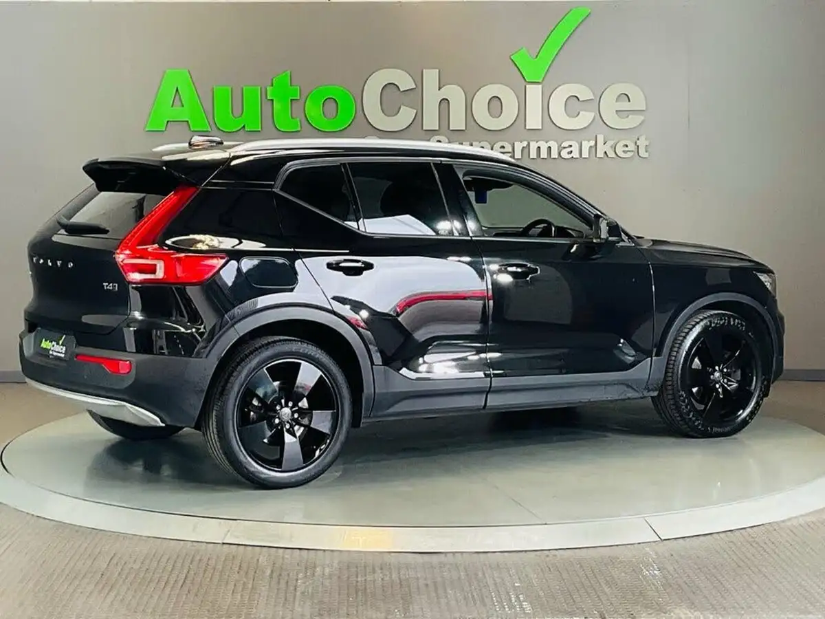 2019-volvo-xc40-20-t4-momentum-awd-big-16