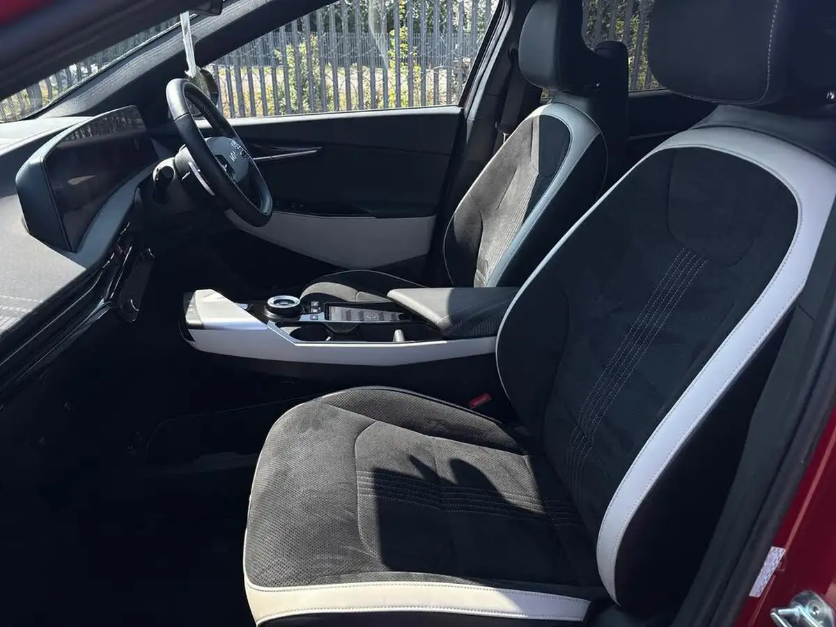 2022-kia-ev6-e-gt-line-320bhp-awd-heat-pump-big-43