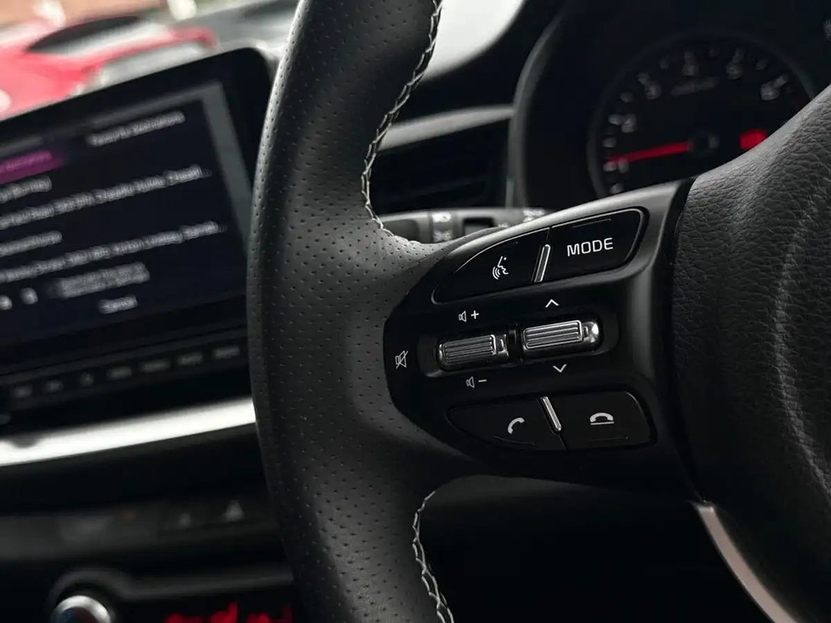 2022-kia-stonic-10-t-gdi-gt-line-118bhp-48v-big-18
