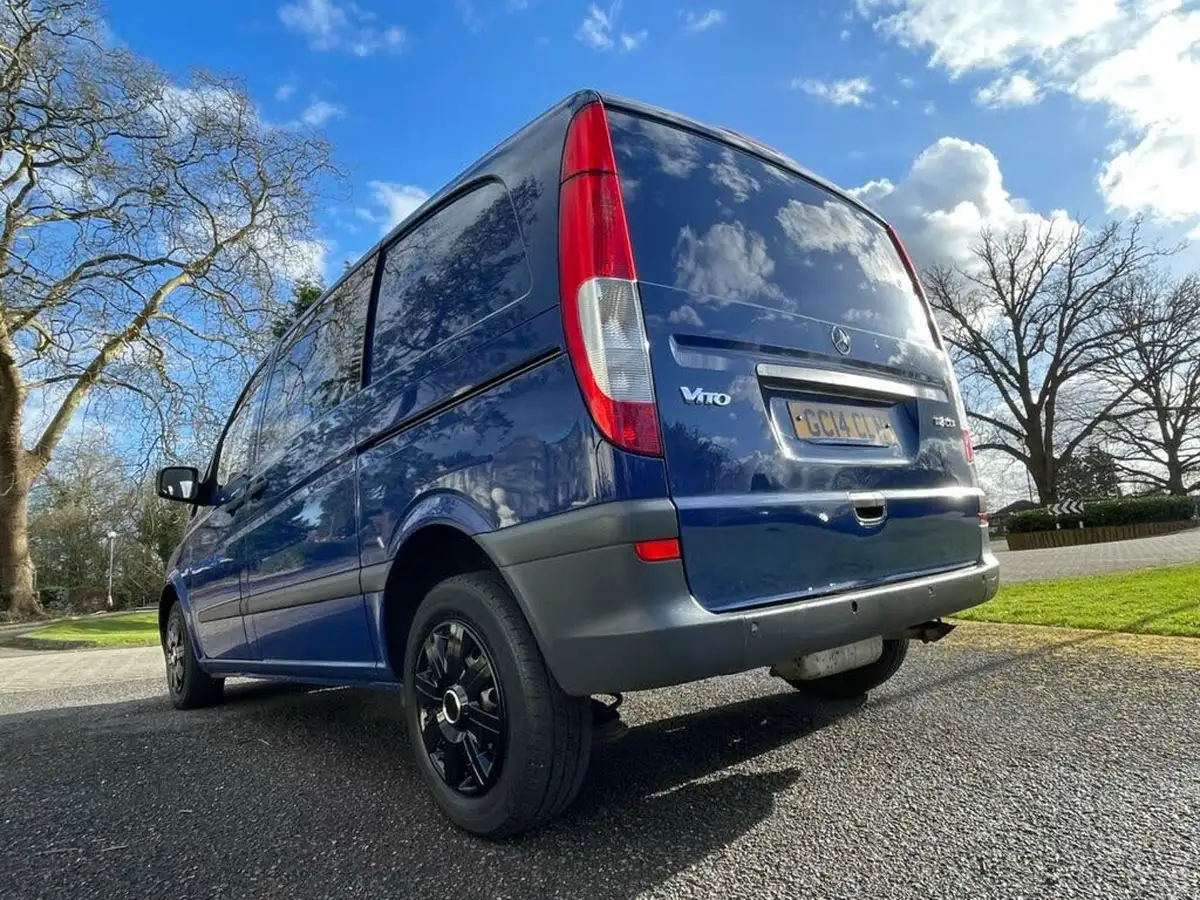 2014-mercedes-benz-vito-21td-dualiner-113cdi-113cdi-crewcab-compact-big-11