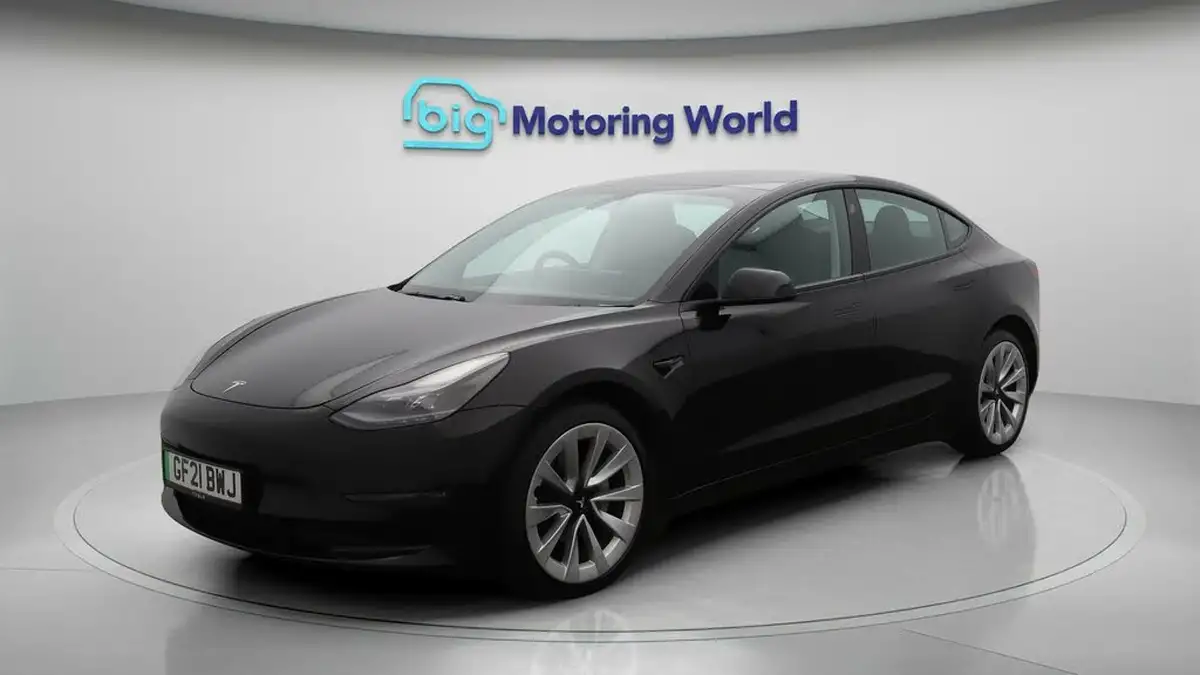 2021-tesla-model-3-e-long-range-4x4-big-3