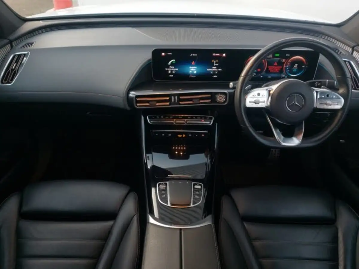 2020-mercedes-benz-eqc-e-eqc-400-amg-line-big-2