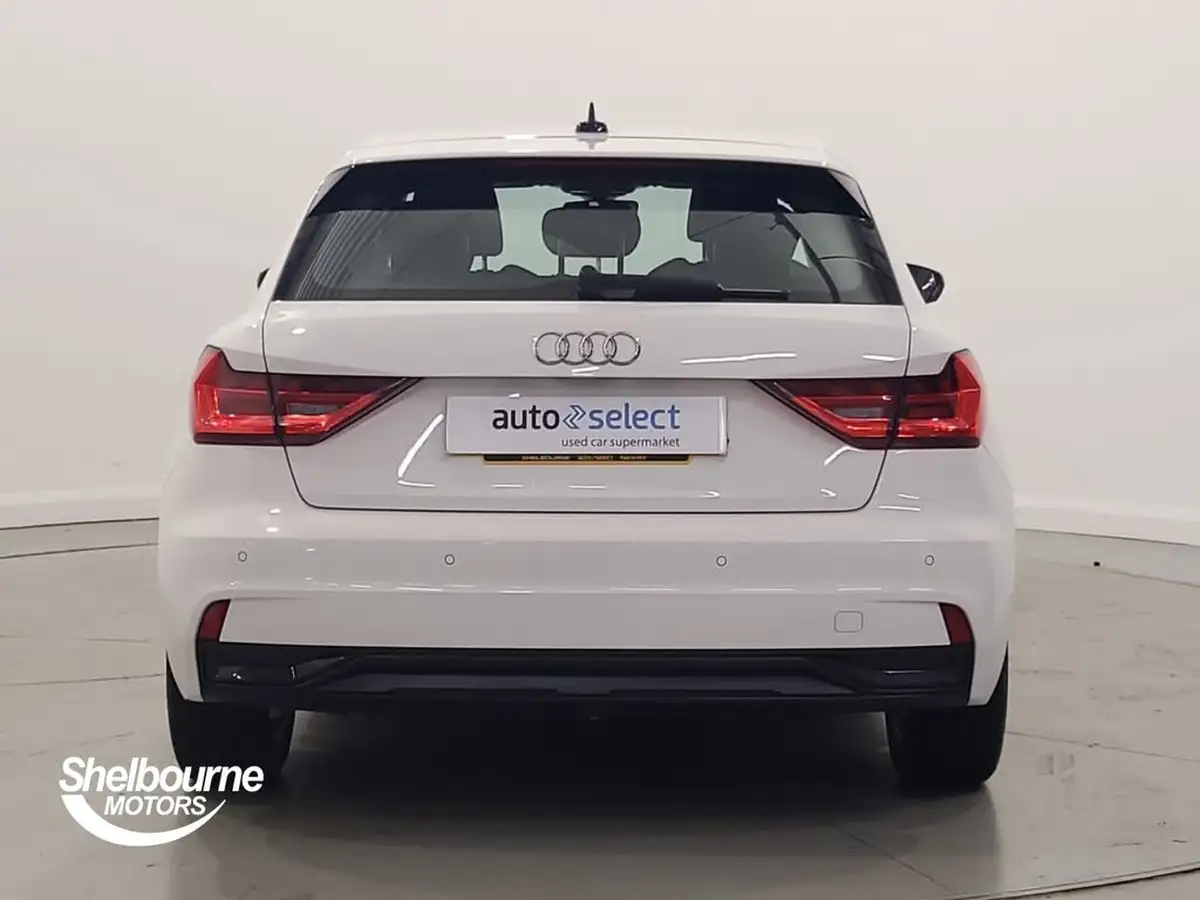 2021-audi-a1-10-25-tfsi-sport-big-13