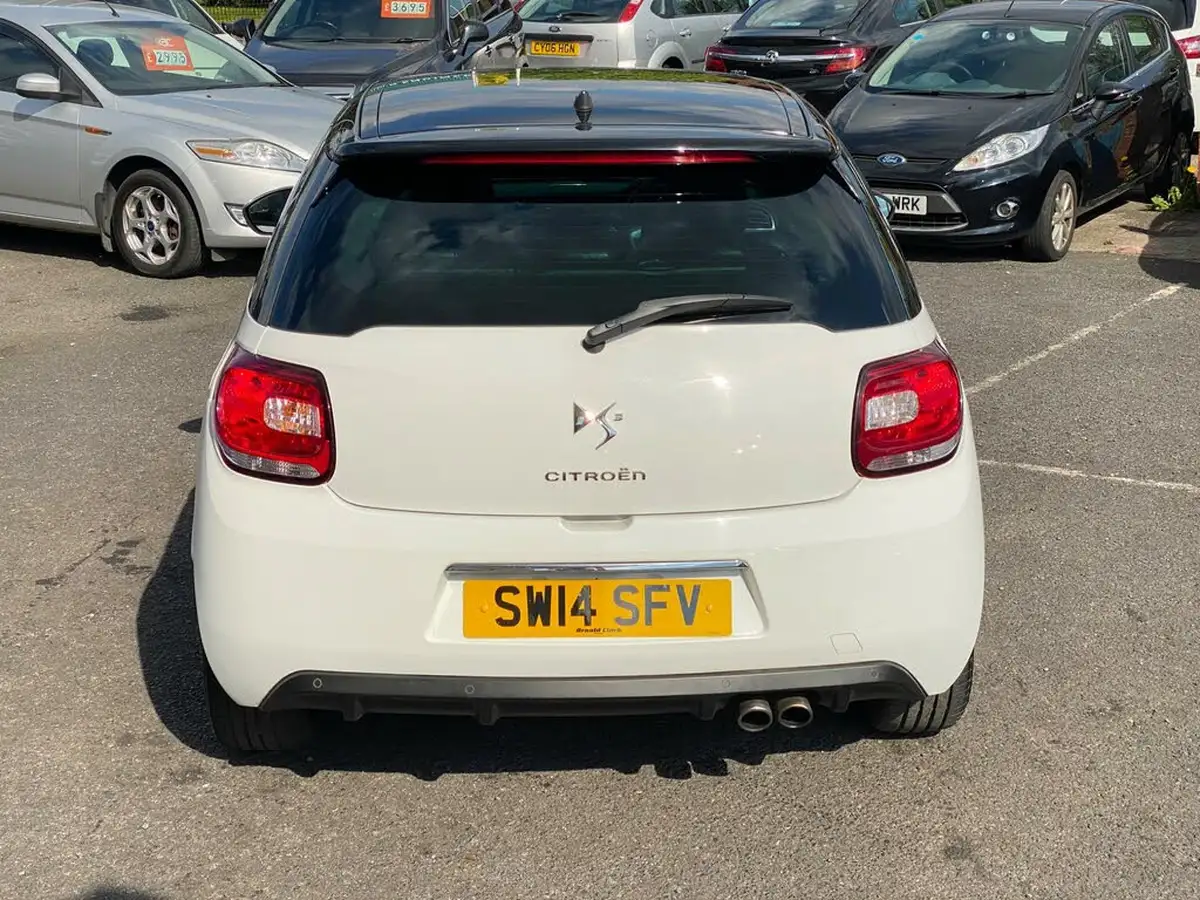 2014-citroen-ds3-16e-hdi-dsport-plus-big-19