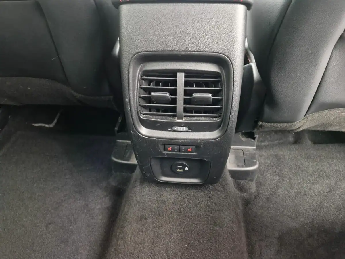 2022-ford-kuga-15-st-line-x-edition-big-28