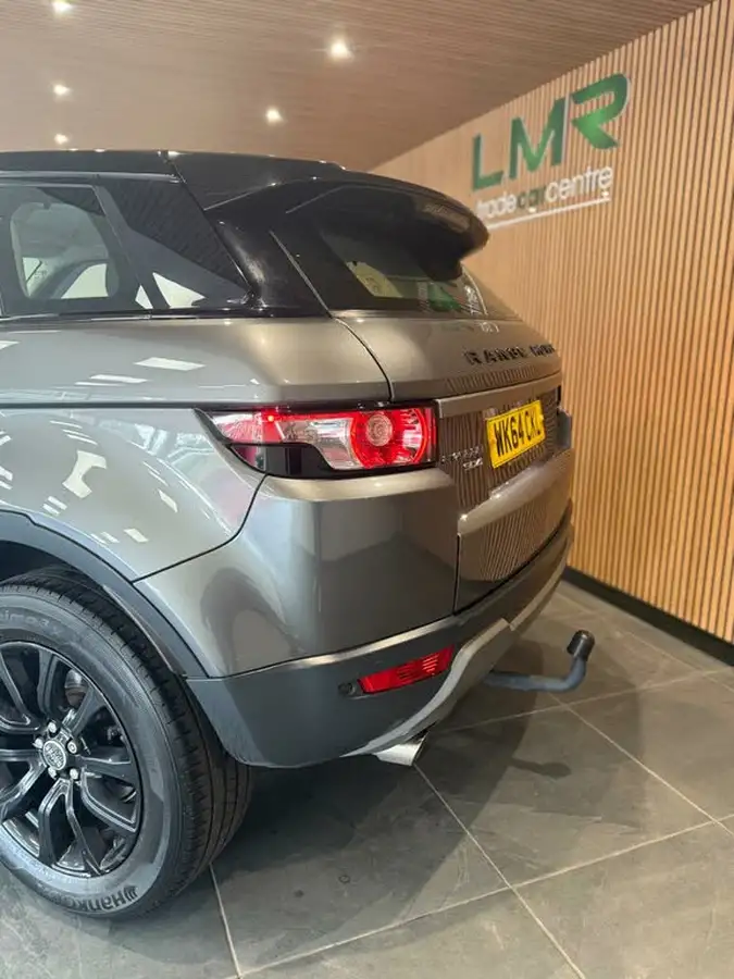 2014-land-rover-range-rover-evoque-22sd4-pure-tech-hatchback-5d-auto-big-9