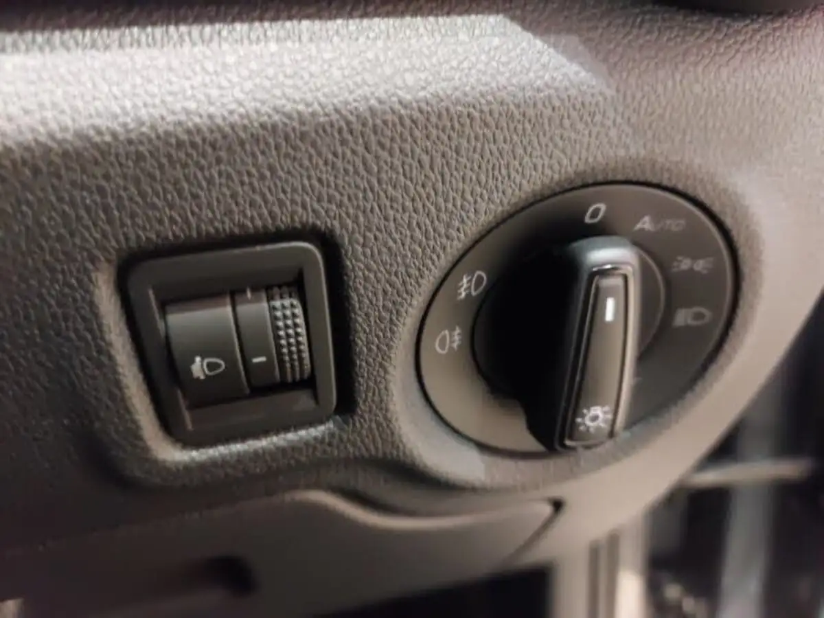 2023-skoda-fabia-10-tsi-monte-carlo-109ps-dsg-big-16