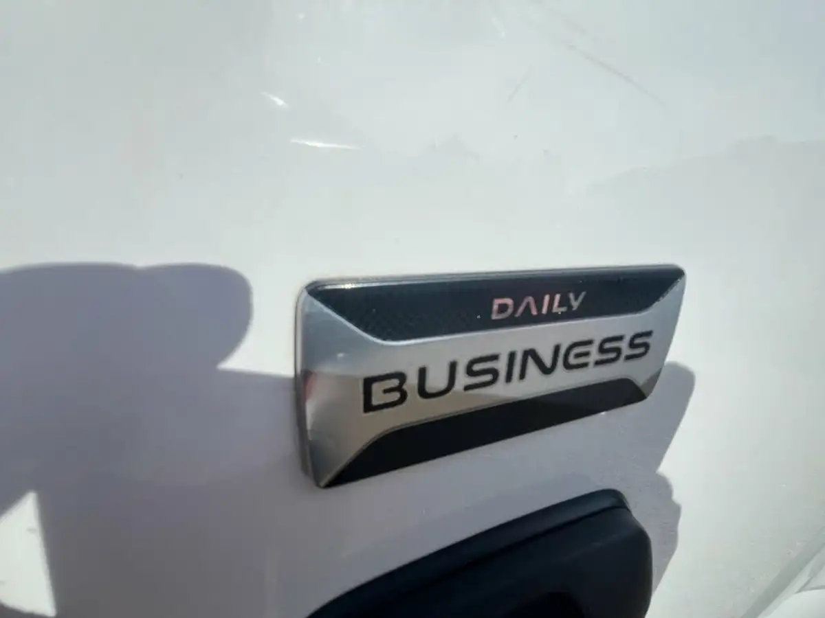 2023-iveco-daily-s-class-23td-35s14v-business-3520mm-h2-136pseu6dt-big-17
