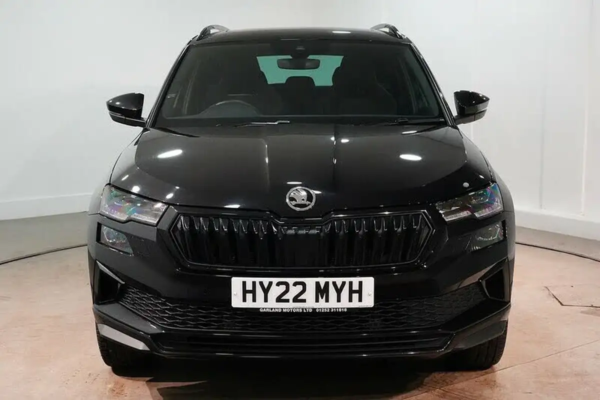 2022-skoda-karoq-15-tsi-sportline-dsg-big-2