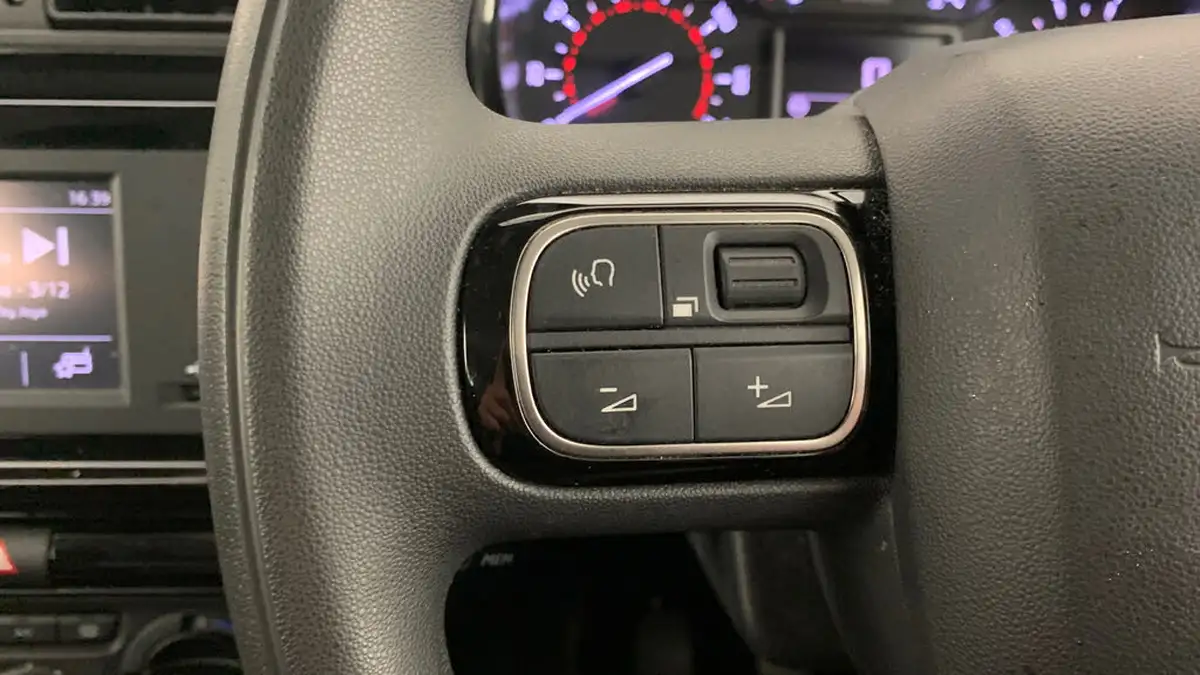 2022-citroen-c3-12-puretech-you-big-18