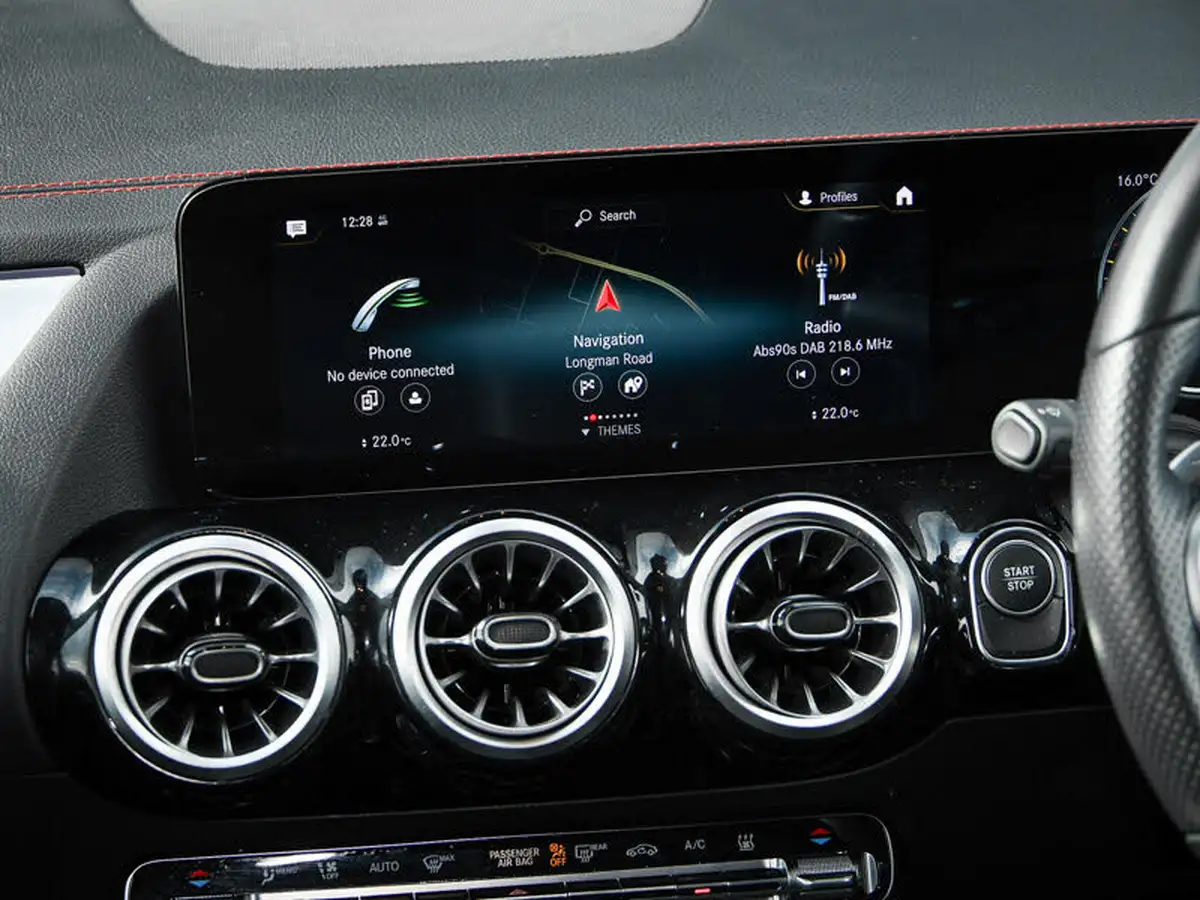 2021-mercedes-benz-eqa-e-eqa-250-amg-line-premium-big-17