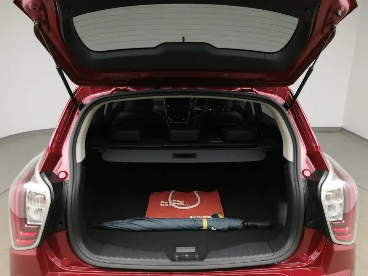 2021-kgm-ssangyong-tivoli-16td-ultimate-136ps-ss-auto-big-7
