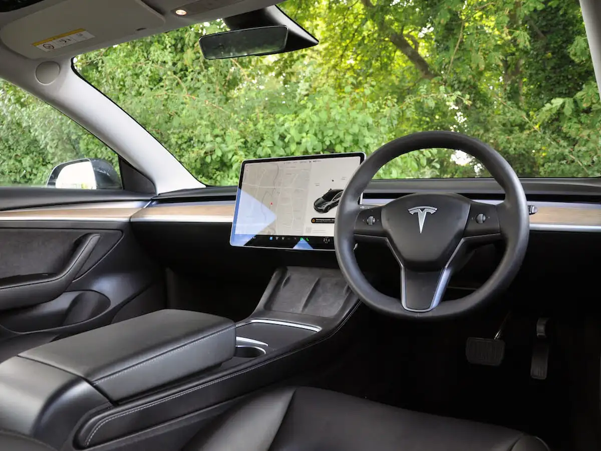 2021-tesla-model-3-e-long-range-4x4-big-73