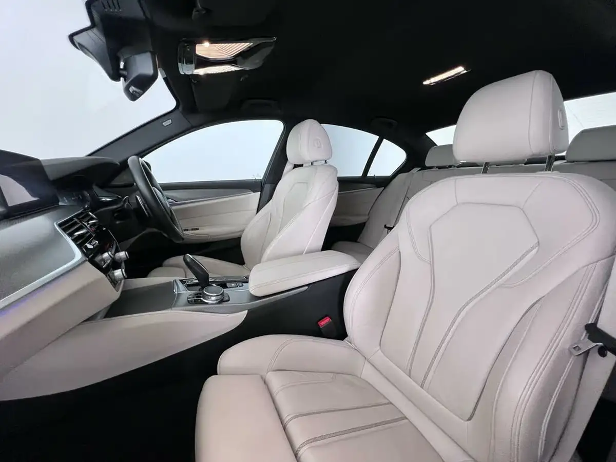 2018-bmw-5-series-20-530e-m-sport-big-17
