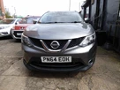 2014-nissan-qashqai-12-tekna-small-0