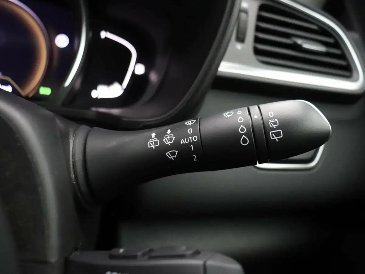 2019-renault-kadjar-13-tce-iconic-140bhp-edc-auto-big-40