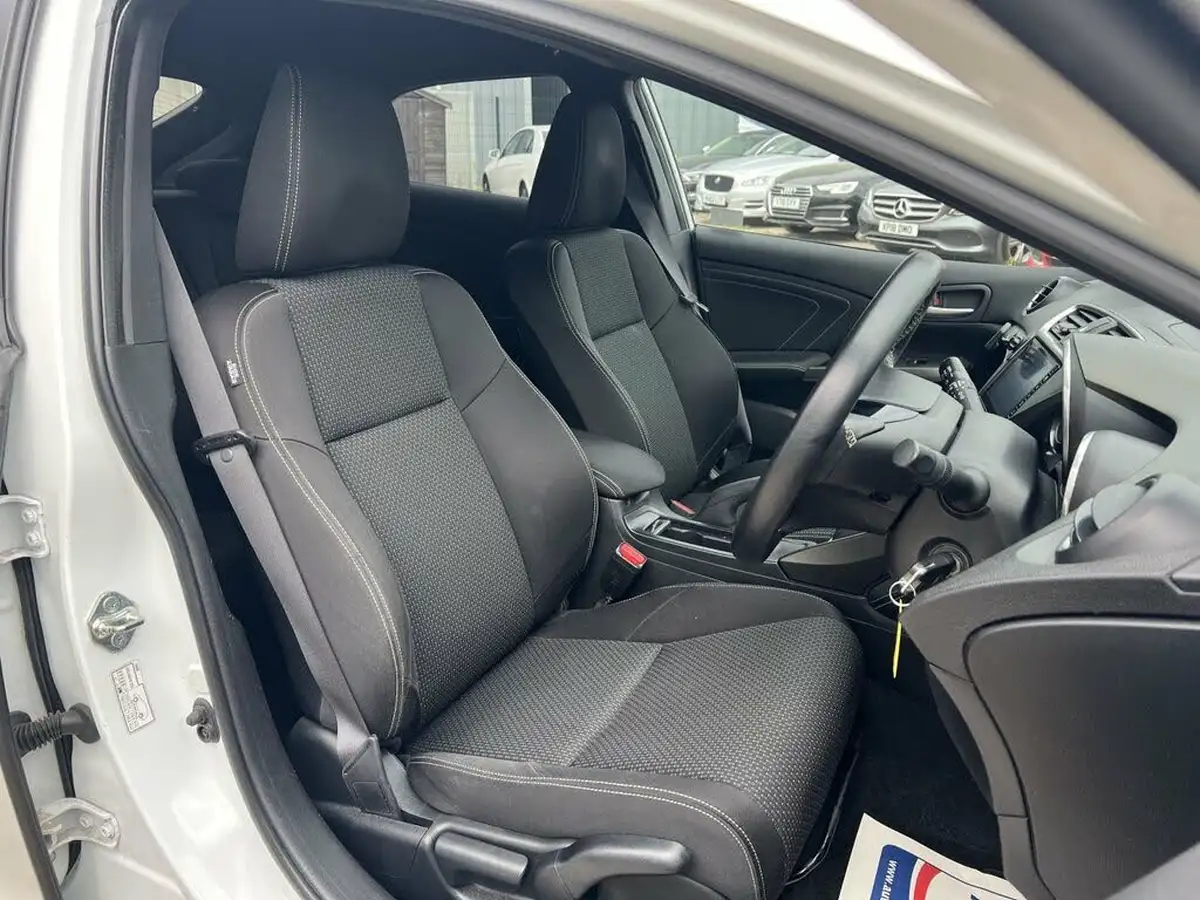 2016-honda-civic-18-sport-honda-connect-dasp-big-15