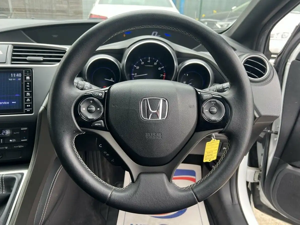 2016-honda-civic-18-sport-honda-connect-dasp-big-43