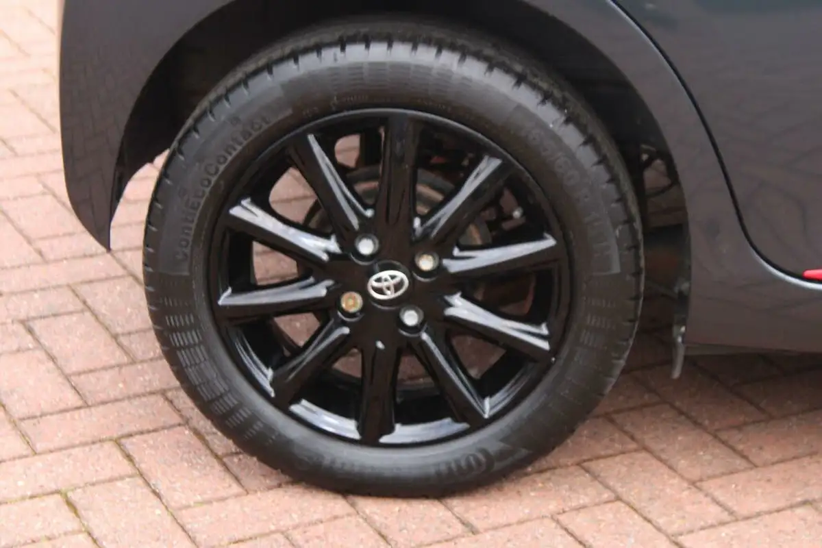 2018-toyota-aygo-10-vvt-i-x-press-71bhp-big-4