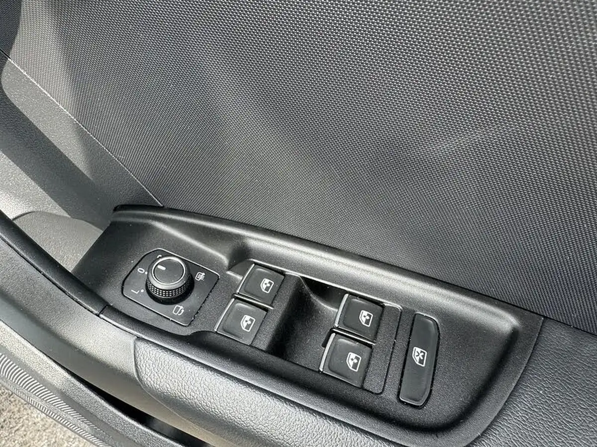 2022-audi-a1-10-30-tfsi-sport-big-19
