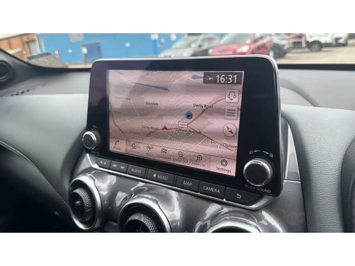 2022-nissan-juke-10-dig-t-tekna-dct-big-11