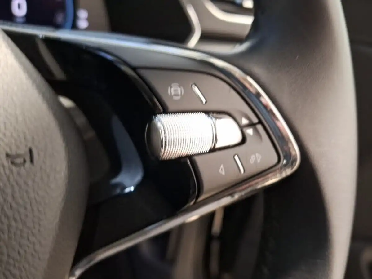 2023-skoda-superb-15-tsi-se-estate-dsg-big-15