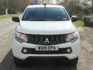 2019-mitsubishi-l200-24di-d-4life-eu6b-double-pickup-small-7