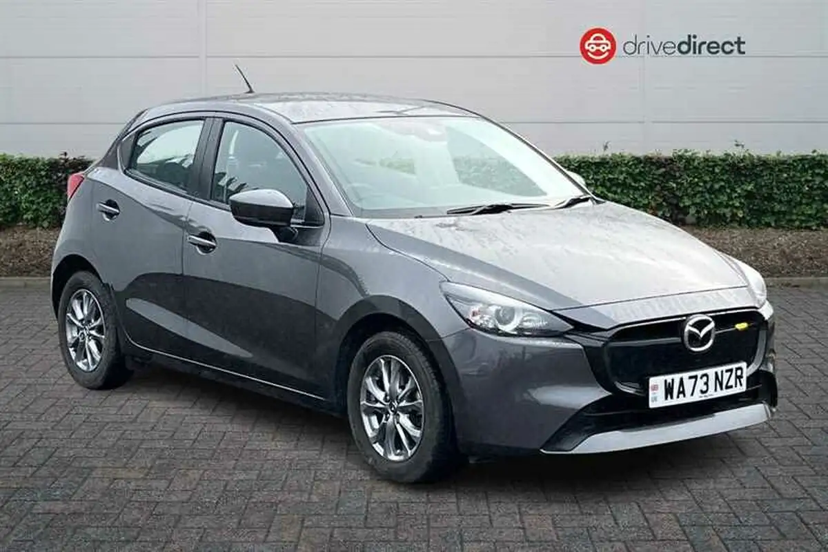 2023-mazda-mazda2-15-e-skyactiv-g-centre-line-big-0