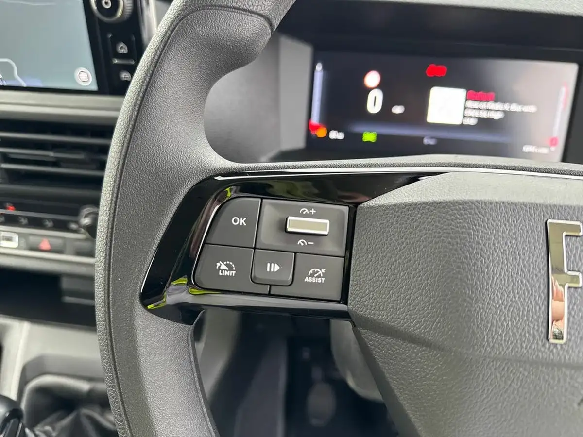 2024-fiat-scudo-15bluehdi-l2-big-22