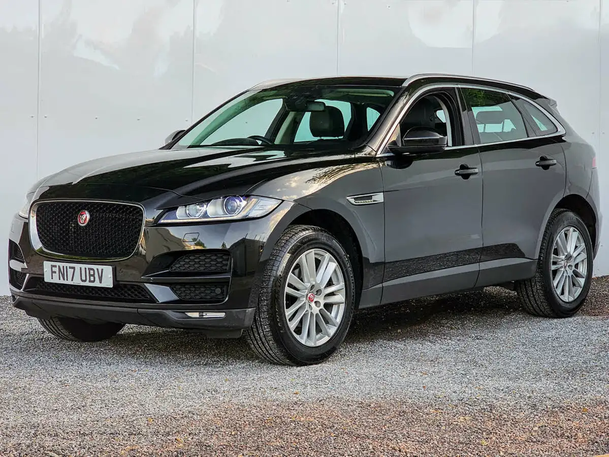 2017-jaguar-f-pace-20-i4d-portfolio-180ps-awd-auto-big-16