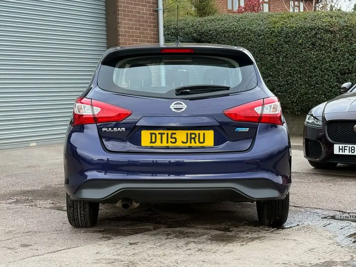2015-nissan-pulsar-15dci-acenta-big-33