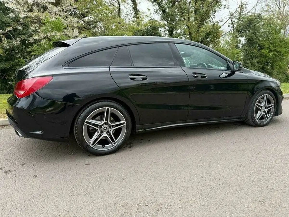 2016-mercedes-benz-cla-21d-cla220-amg-sport-ss-shooting-brake-5d-big-23
