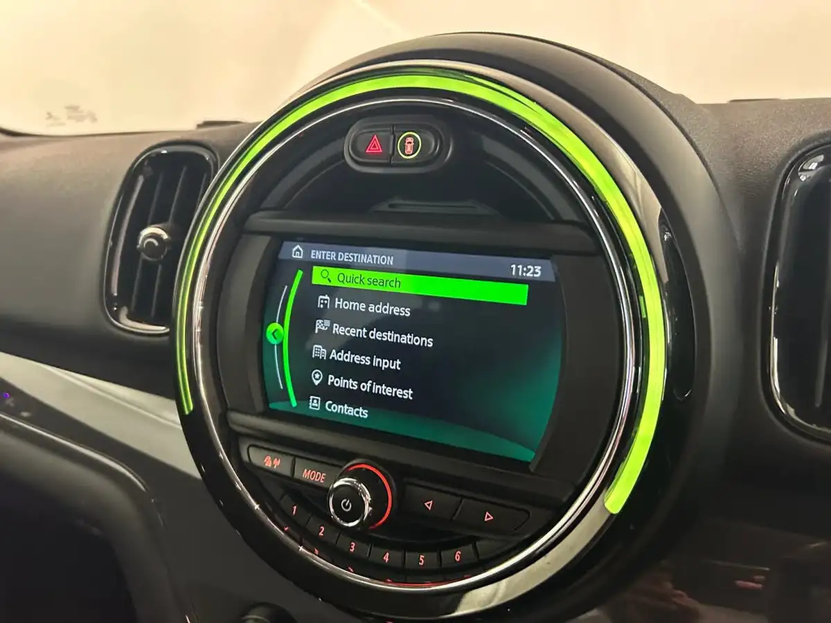 2019-mini-countryman-15-cooper-classic-big-42