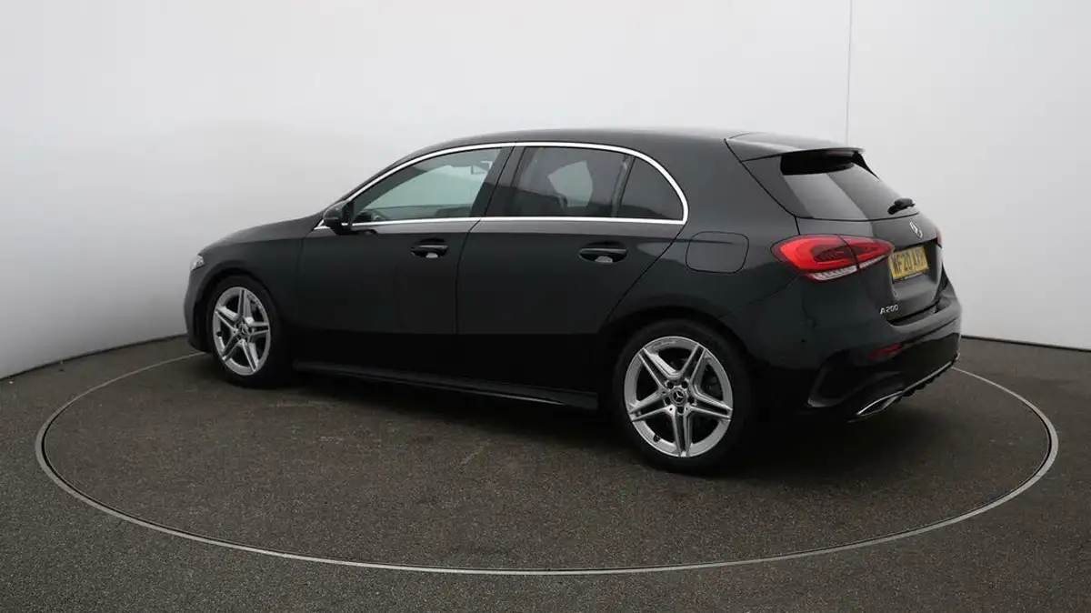 2020-mercedes-benz-a-class-13-a200-amg-line-executive-hatchback-5d-big-35